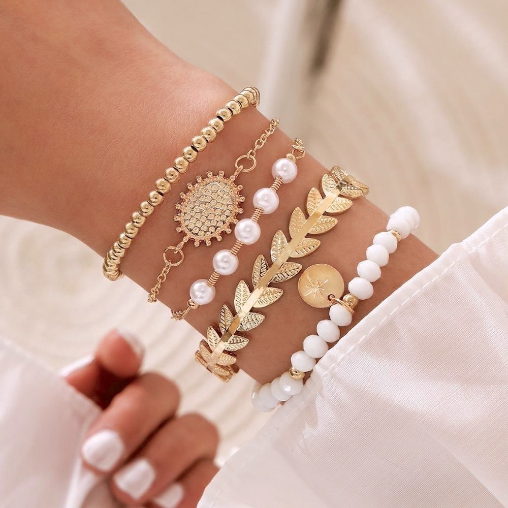 🆕 Luna Assorted Chic Bracelet Set
